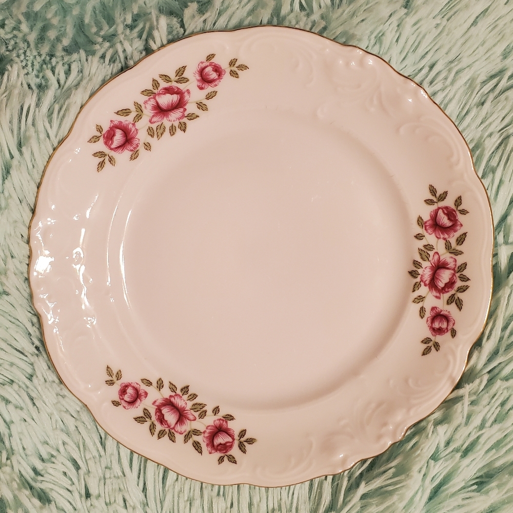 Walbrzych Avon Rose Small Plates